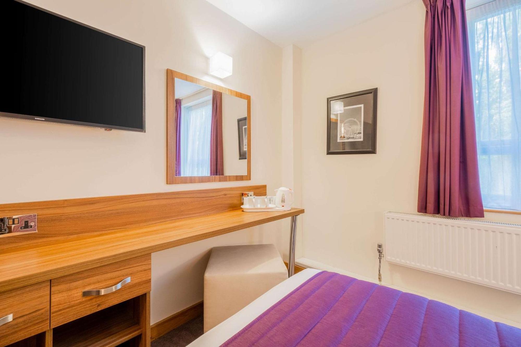 Quality Hotel Hampstead Лондон Екстериор снимка